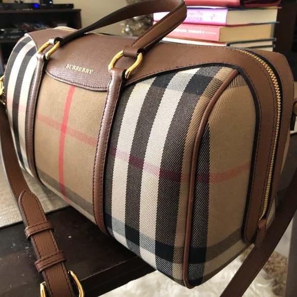 Burberry Handbags - Burberry bowling handbag